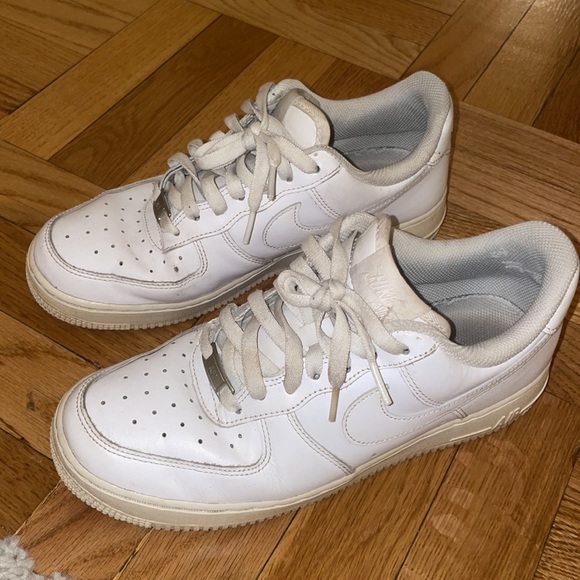 Nike white air force 1s - Picture 3 of 3